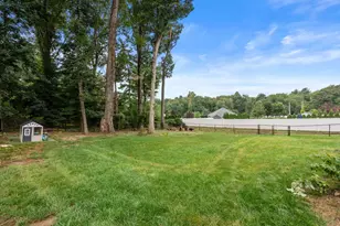 38 Grandview Dr, Westfield, MA 01085 - Photo 33
