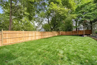 46 Myrtle St, Newton, MA 02465 - Photo 29