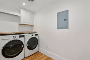 46 Myrtle St, Newton, MA 02465 - Photo 19