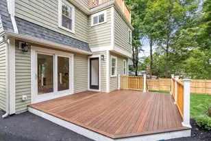 46 Myrtle St, Newton, MA 02465 - Photo 27