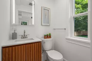 46 Myrtle St, Newton, MA 02465 - Photo 15