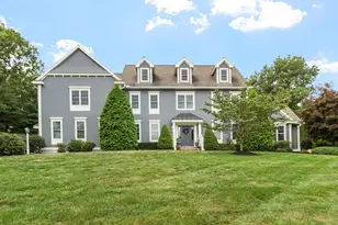 48 Robinson Dr, Bedford, MA 01730 - Photo 37