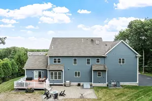 48 Robinson Dr, Bedford, MA 01730 - Photo 33
