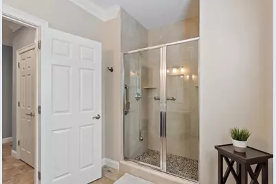 48 Robinson Dr, Bedford, MA 01730 - Photo 11
