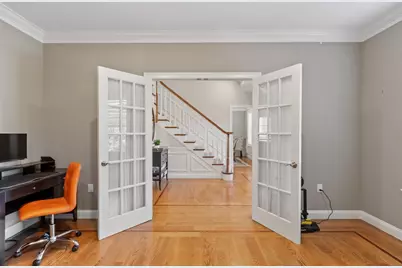 48 Robinson Dr, Bedford, MA 01730 - Photo 13