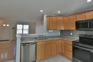 83 Boxberry Ln, Rockland, MA 02370 - Photo 7