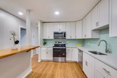 474 Broadway #46, Somerville, MA 02145 - Photo 3