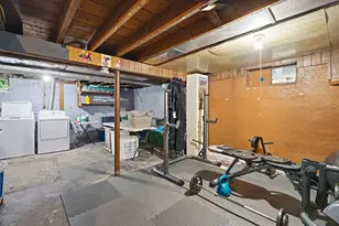 100 Lang St, Springfield, MA 01104 - Photo 33