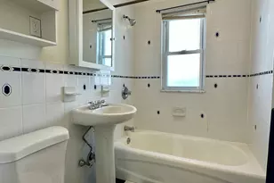 4467 Washington St, Boston, MA 02131 - Photo 11
