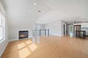 23 Cheverus Rd, Boston, MA 02124 - Photo 11