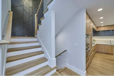 125 Fuller #125, Brookline, MA 02446 - Photo 17