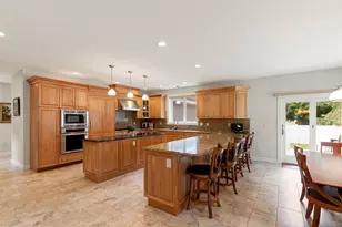 30 Hampden Ave, Burlington, MA 01803 - Photo 7