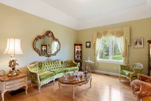 30 Hampden Ave, Burlington, MA 01803 - Photo 19
