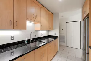 4 Summit Dr, Reading, MA 01867 - Photo 11
