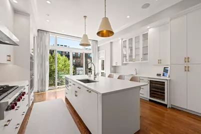 21 Rutland Sq, Boston, MA 02118 - Photo 17