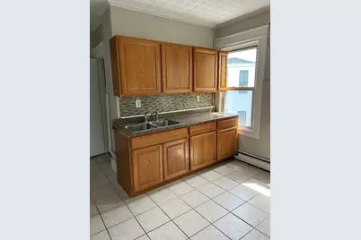 80 Cochran St #3 L, Chicopee, MA 01020 - Photo 3
