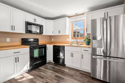 1 New York Ave, Blackstone, MA 01504 - Photo 11