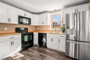 1 New York Ave, Blackstone, MA 01504 - Photo 11