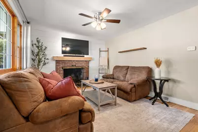 1 New York Ave, Blackstone, MA 01504 - Photo 7
