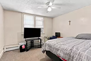 764 Allen St, Springfield, MA 01118 - Photo 23