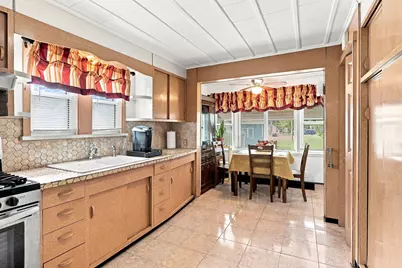 764 Allen St, Springfield, MA 01118 - Photo 13