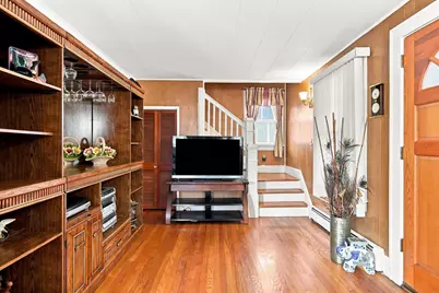 764 Allen St, Springfield, MA 01118 - Photo 7