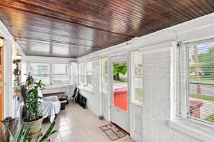 764 Allen St, Springfield, MA 01118 - Photo 5