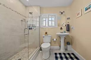 48 Irving St, Somerville, MA 02144 - Photo 23