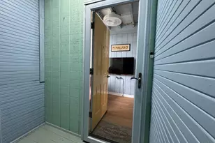 2 Esther St, Worcester, MA 01607 - Photo 27