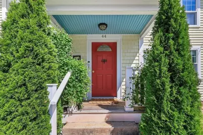 44 Exchange St, Holliston, MA 01746 - Photo 3