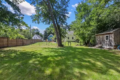 44 Exchange St, Holliston, MA 01746 - Photo 35