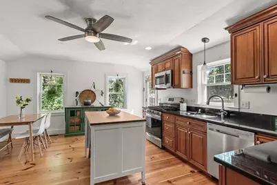 44 Exchange St, Holliston, MA 01746 - Photo 11