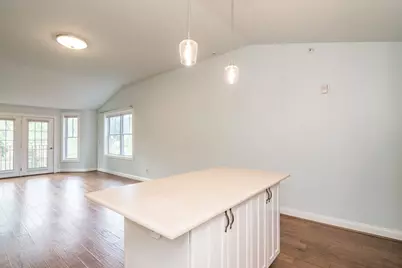 24 Myers Farm Ln #24, Greenfield, MA 01301 - Photo 5