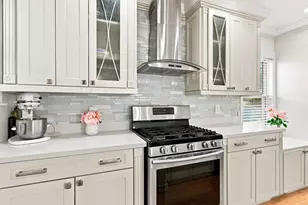 27 Elm St, Ludlow, MA 01056 - Photo 19