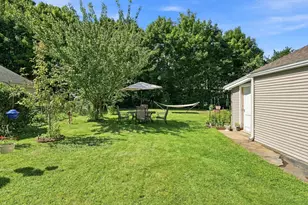 27 Elm St, Ludlow, MA 01056 - Photo 39
