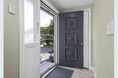 31 Acorn Dr #31, Randolph, MA 02368 - Photo 9