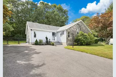 31 Acorn Dr #31, Randolph, MA 02368 - Photo 1