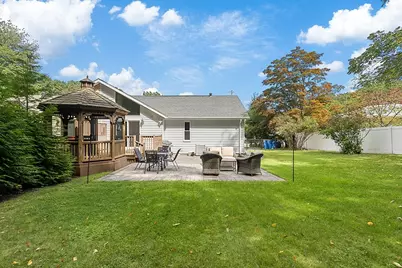 31 Acorn Dr #31, Randolph, MA 02368 - Photo 15