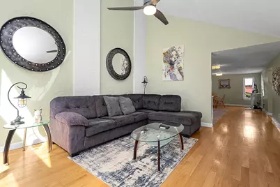 31 Acorn Dr #31, Randolph, MA 02368 - Photo 13