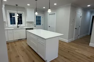 10 Maple Hill Rd, Lakeville, MA 02347 - Photo 5