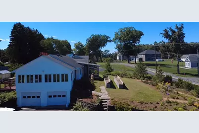 95 Huntington Rd., Hadley, MA 01035 - Photo 3