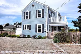 7 Louise St, Newburyport, MA 01950 - Photo 17