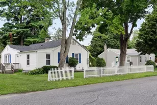35 W Akard St, Ludlow, MA 01056 - Photo 15
