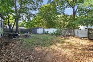 2 Clark Cir, Randolph, MA 02368 - Photo 27