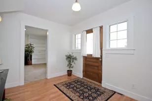 38 Virginia St, Springfield, MA 01108 - Photo 5