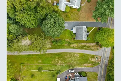 48 Davis St, Taunton, MA 02780 - Photo 37