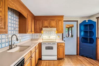 36 Perry Street, Weymouth, MA 02189 - Photo 9