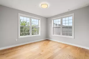 10-16 Everett St, Boston, MA 02128 - Photo 21