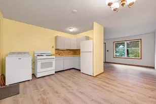 122 Fetherston Ave, Lowell, MA 01852 - Photo 11