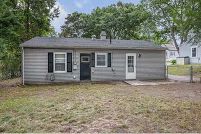 122 Fetherston Ave, Lowell, MA 01852 - Photo 31